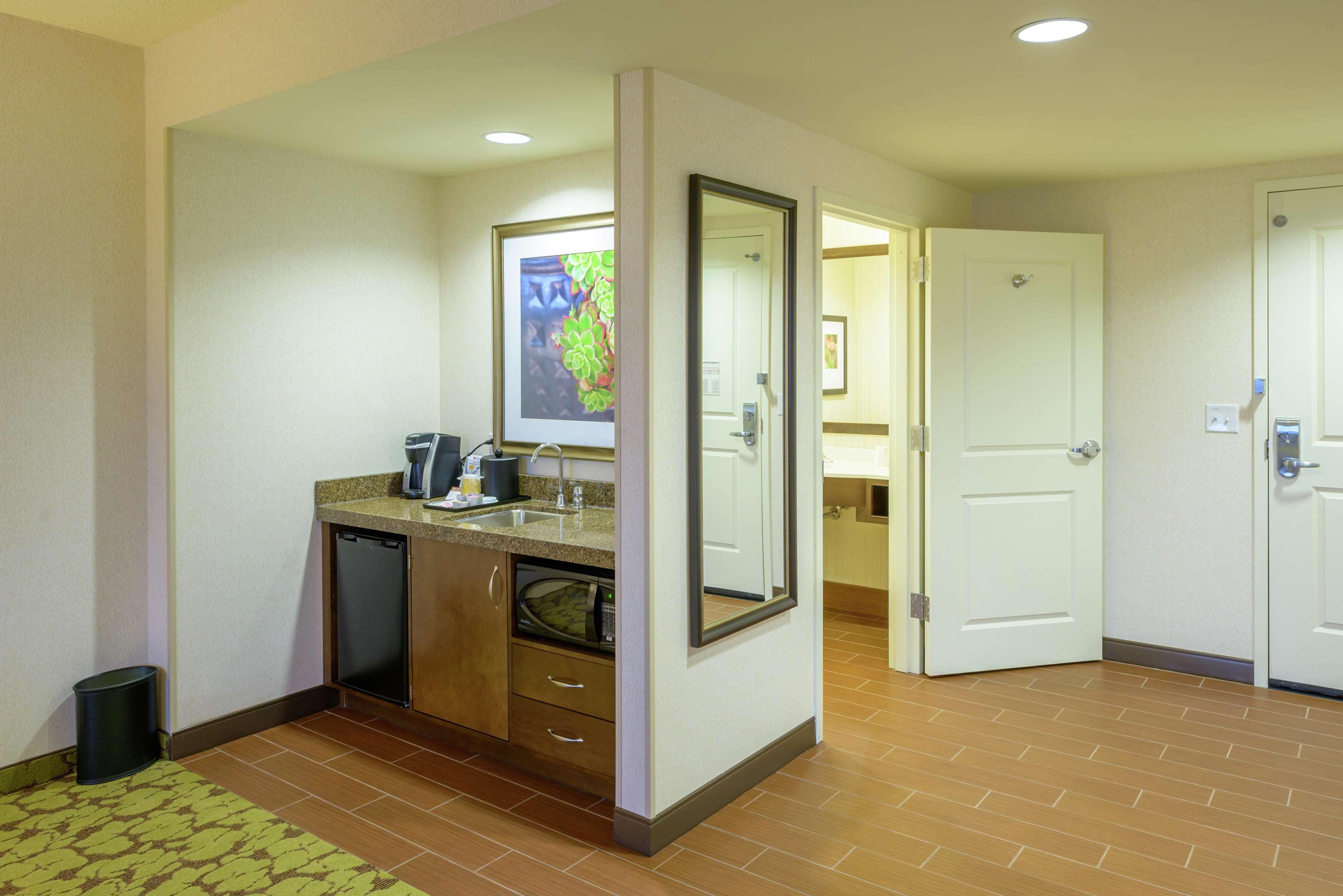Hilton Garden Inn Exton-West Chester Ngoại thất bức ảnh