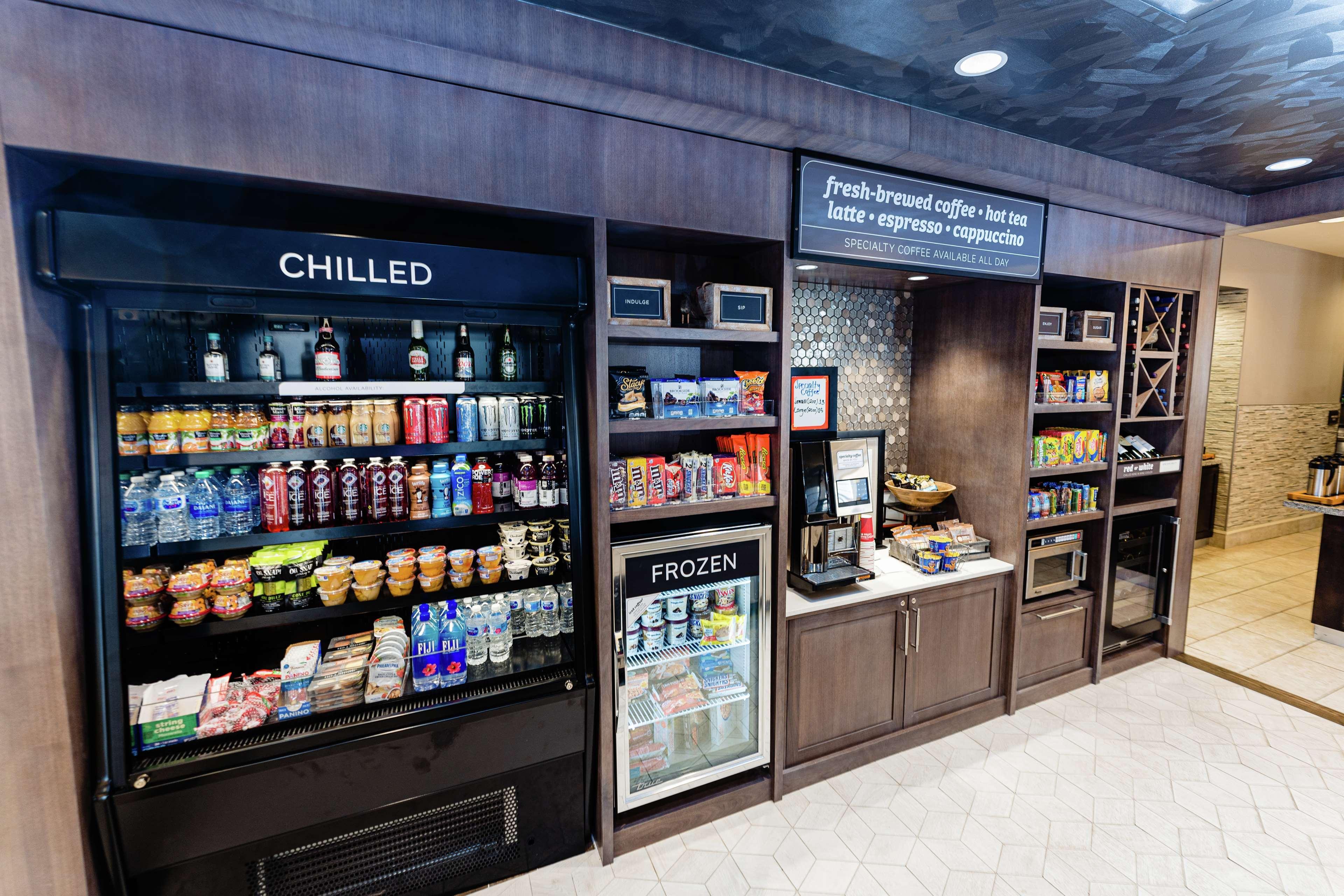 Hilton Garden Inn Exton-West Chester Ngoại thất bức ảnh