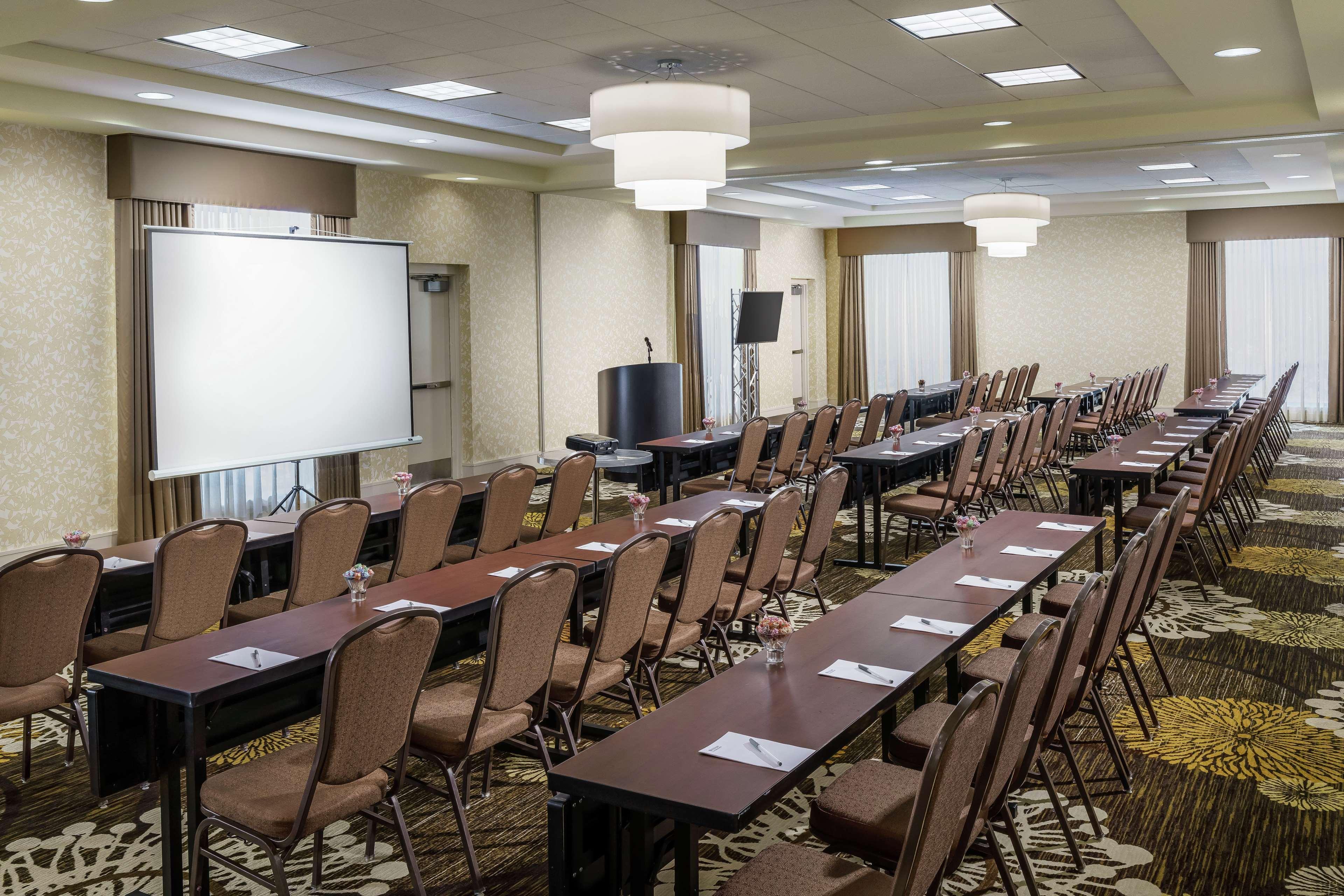 Hilton Garden Inn Exton-West Chester Ngoại thất bức ảnh