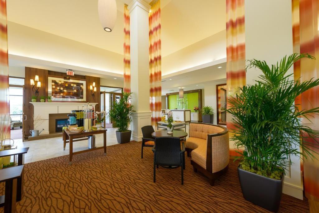 Hilton Garden Inn Exton-West Chester Ngoại thất bức ảnh